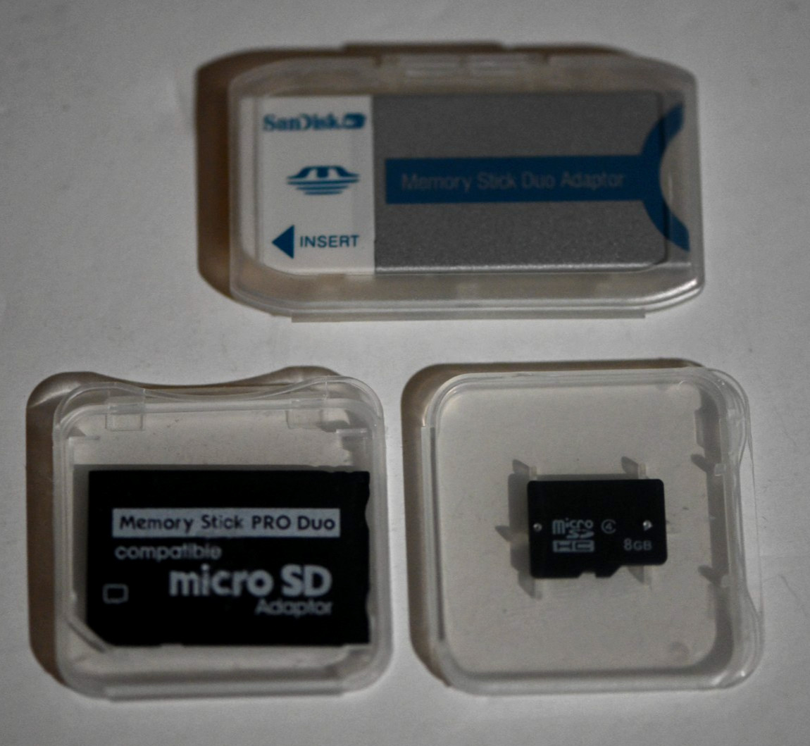 Lexar Memory Stick Duo Adapter + Micro SD Adapter + 8 Gb Micro SDHC Class 4