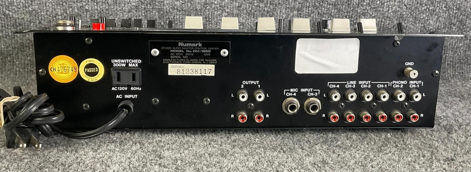 Numark DM-1650 Stereo Equalizer DJ Mixer Pre-Amp Control 39582