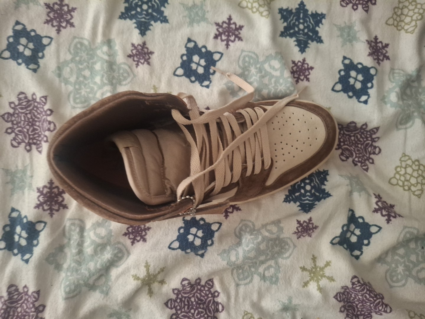 10M Jordan 1 Retro High OG – Dusted Clay