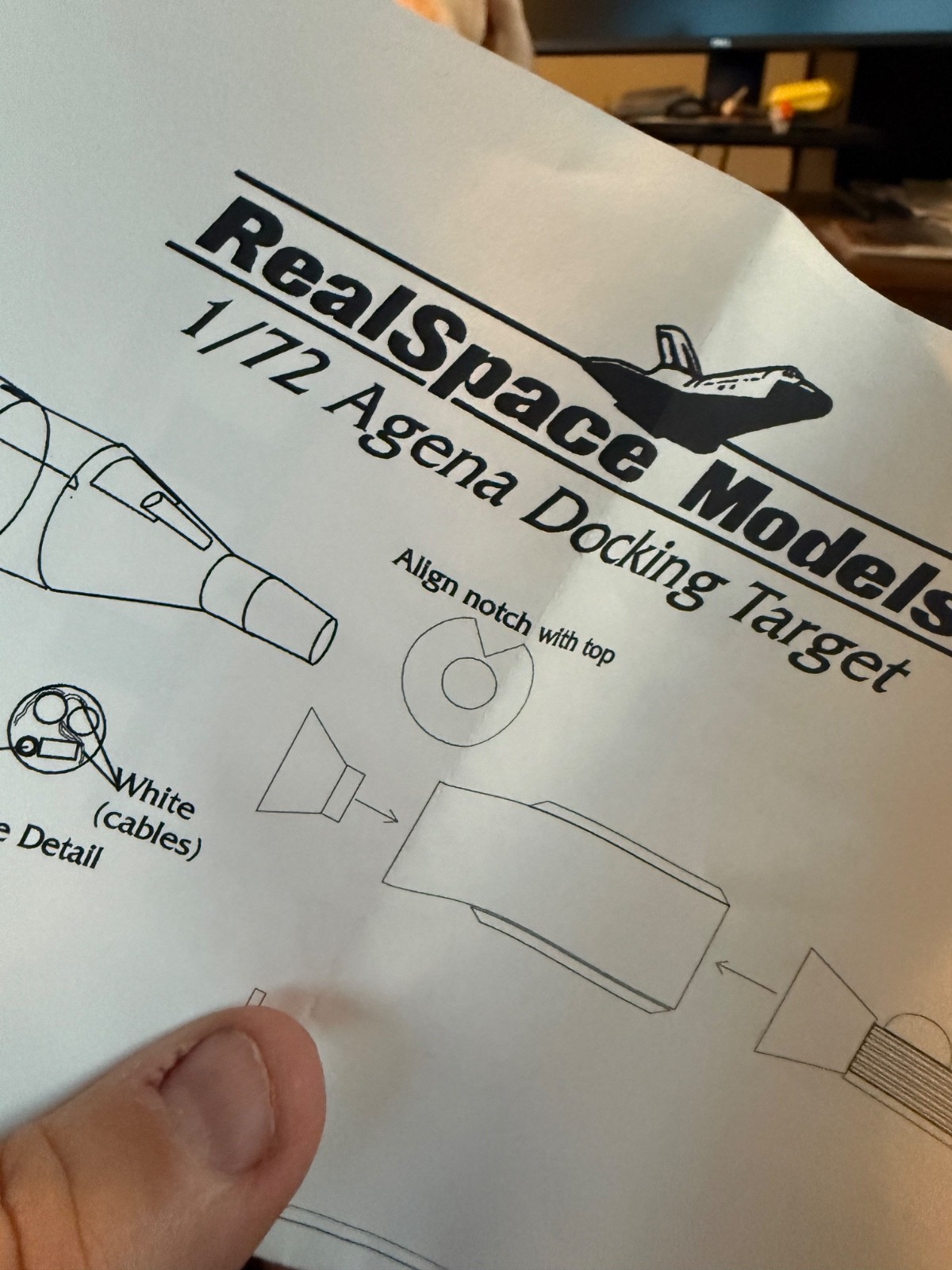 Realspace Models Gemini with Agenda Docking Target 1/72