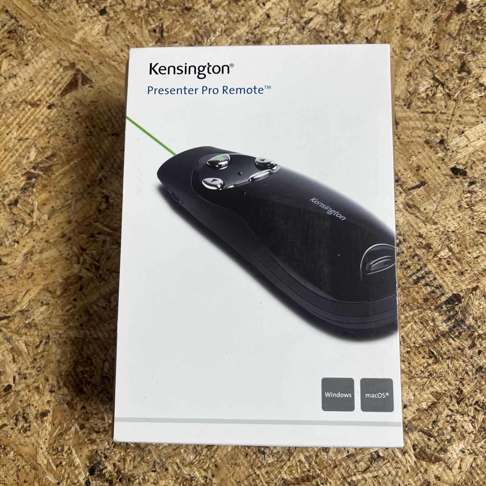 Kensington Presenter Pro Remote Control Black Wireless Ergonomic w/ Green Laser