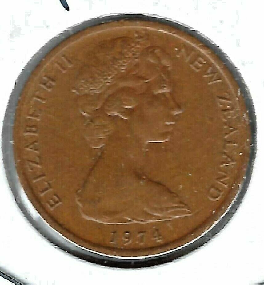 1974 New Zealand Circulated One Cent QEII & Fern Leaf Coin!