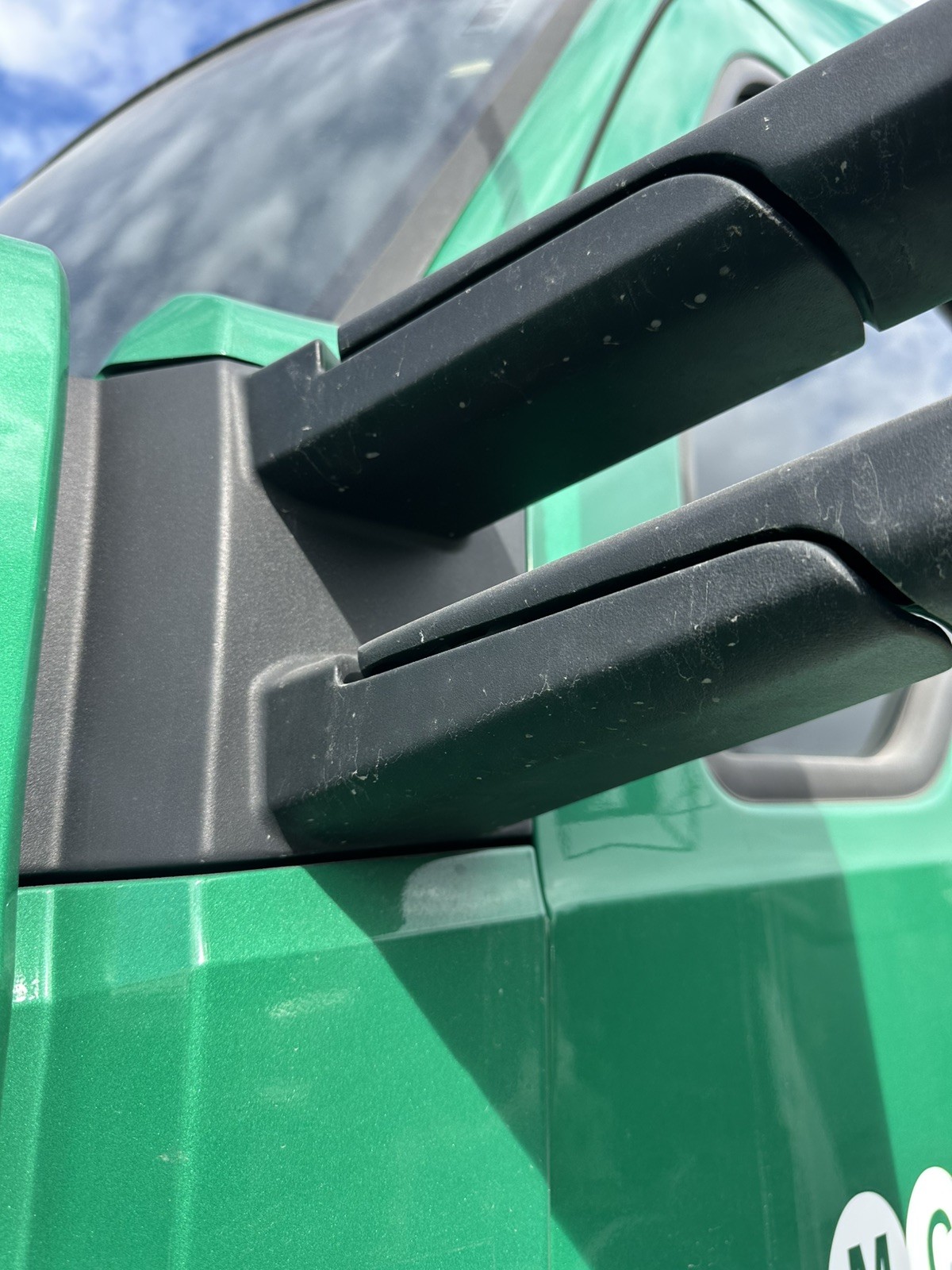 2012-2027 Kenworth T680 POLY Left/Driver Door Mirror - Used