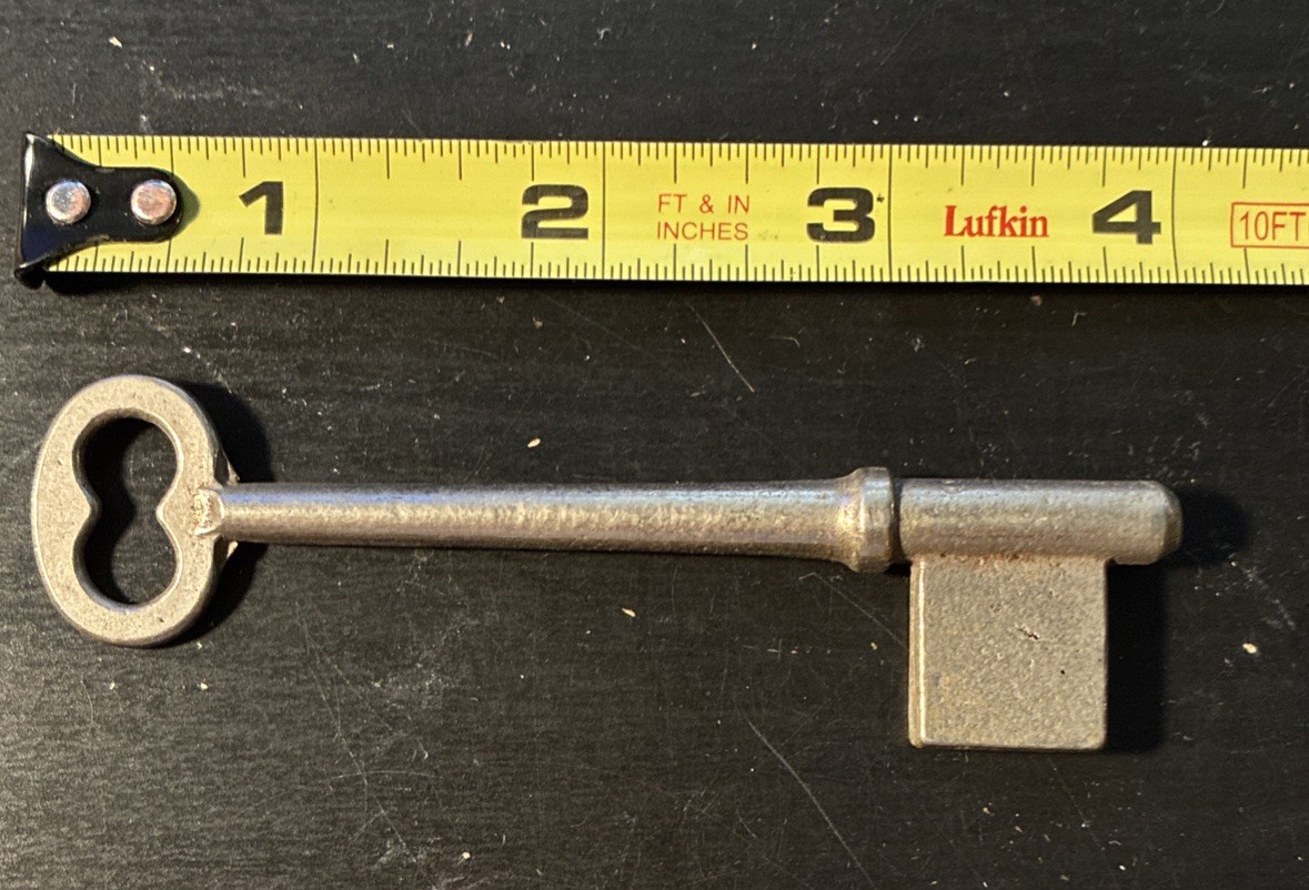 Locksmith Bit Key. # 11