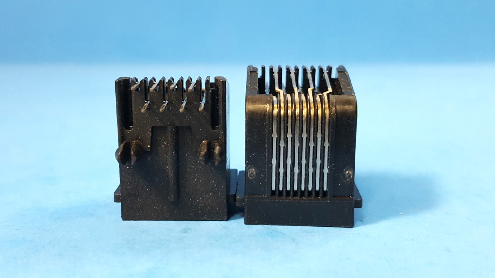 10pcs- Jack Modular Connector, 5520251-4, TE, RJ45, Ethernet, 9P8C, Right Angle