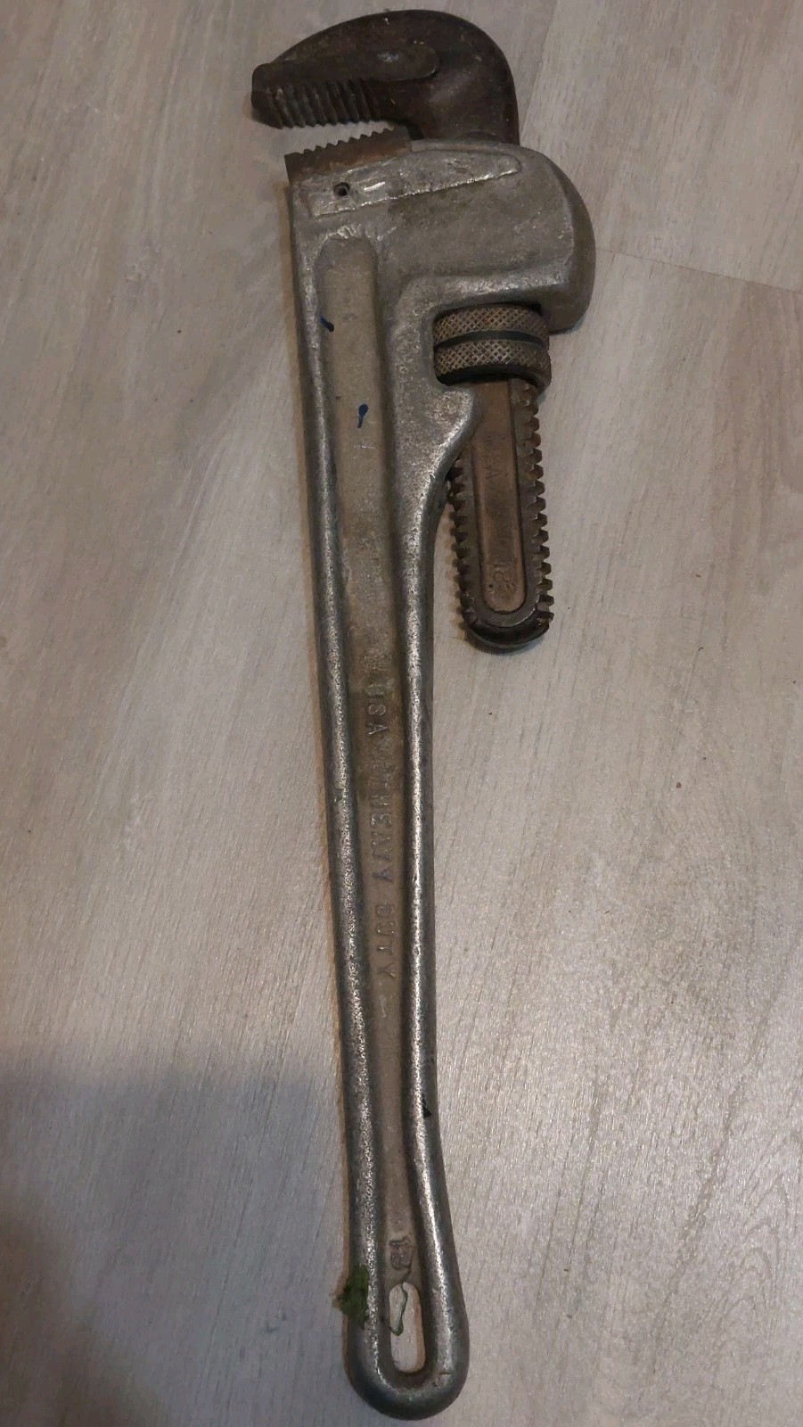 18" Heavy Duty Pipe Wrench – USA Made – Industrial Cast Iron – Vintage