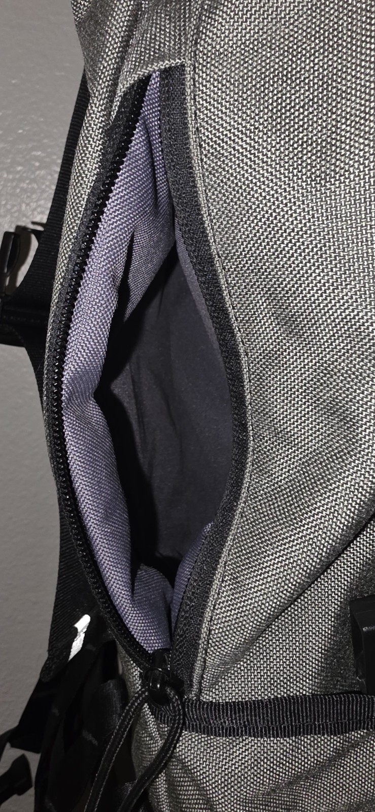 Chrome Cycling Backpack Gray Black Reflective Accents Adjustable Straps