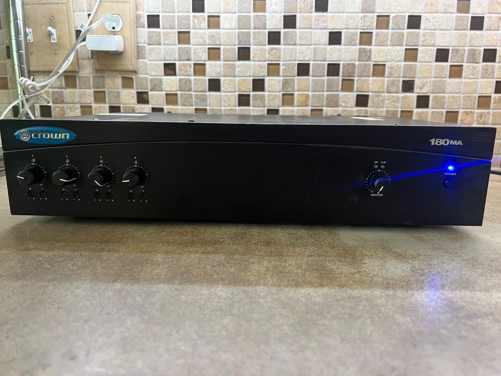 CROWN 180MA G180MA Commercial Pro Audio 4-Channel 80W Amp Mix Power Amplifier