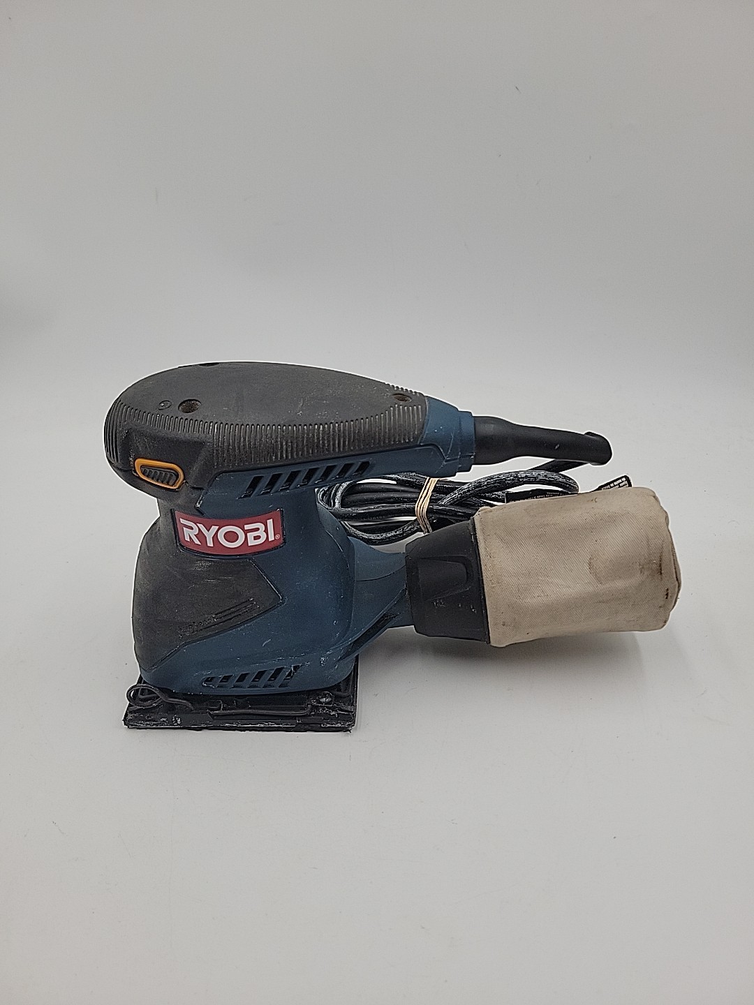 Ryobi S652D 2 Amp Corded 1/4 Sheet Palm Finishing Sander - Tested & Working