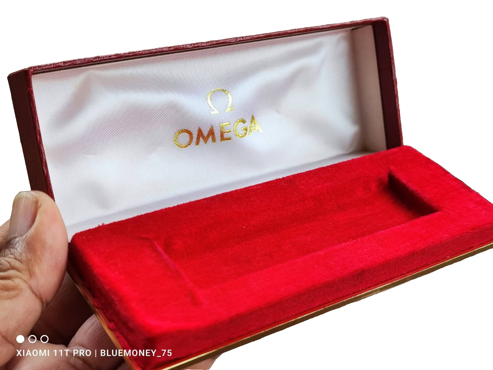 Genuine Vintage Omega Watch Box Seamaster Speedmaster Swiss Made Red Box Defect
