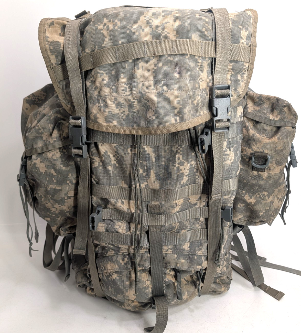 US Military MOLLE II Rucksack & 2 Sustainment pouches- Full Frame & Harness Belt