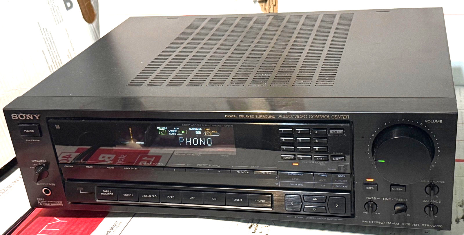 VINTAGE SONY STR-720  A/V RECIEVER CD, PHONO, TURNTABLE,  ETC,   MADE IN KOREA!!