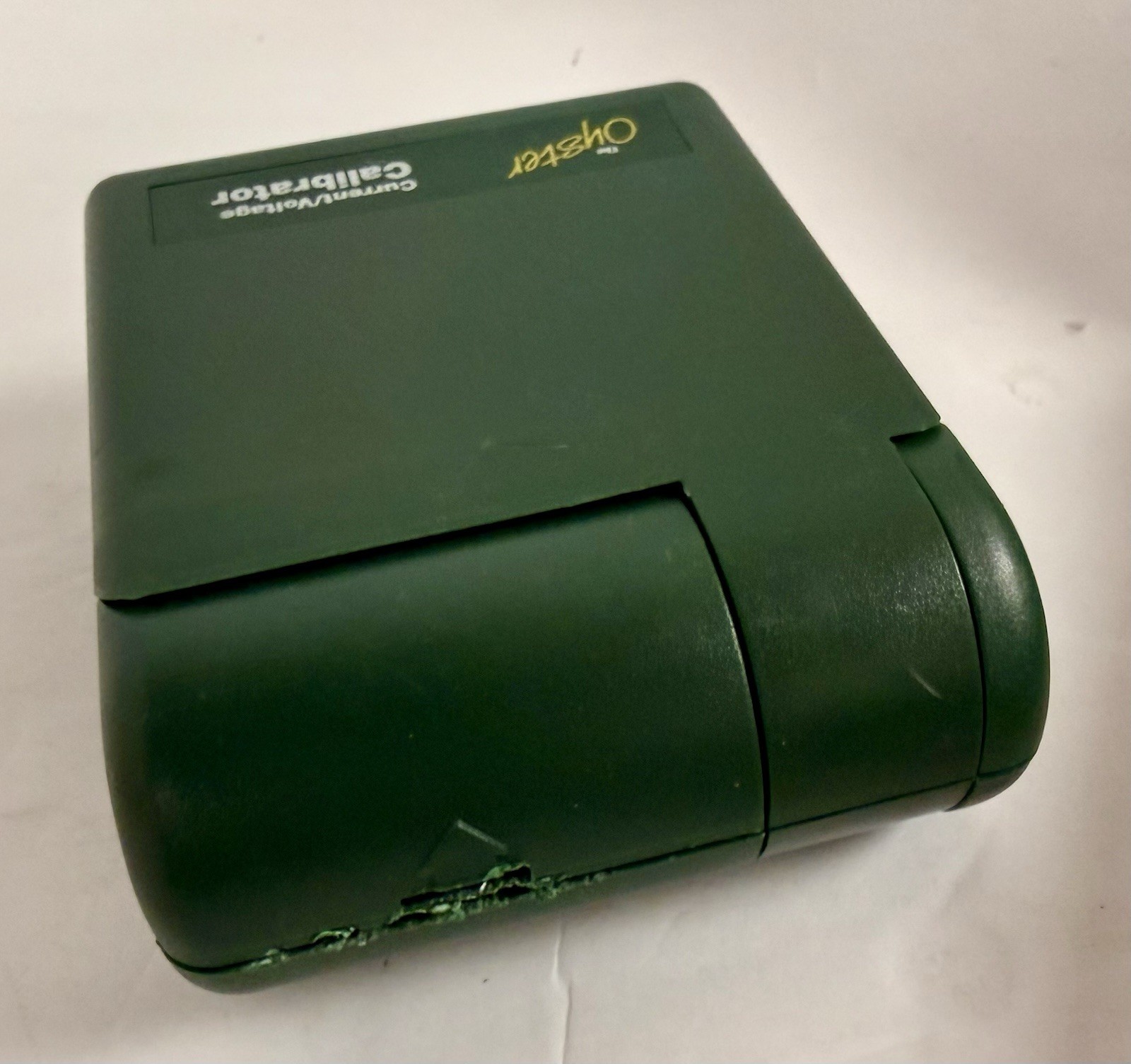 Extech 412355A Oyster Series Current Voltage Calibrator/Meter in Case