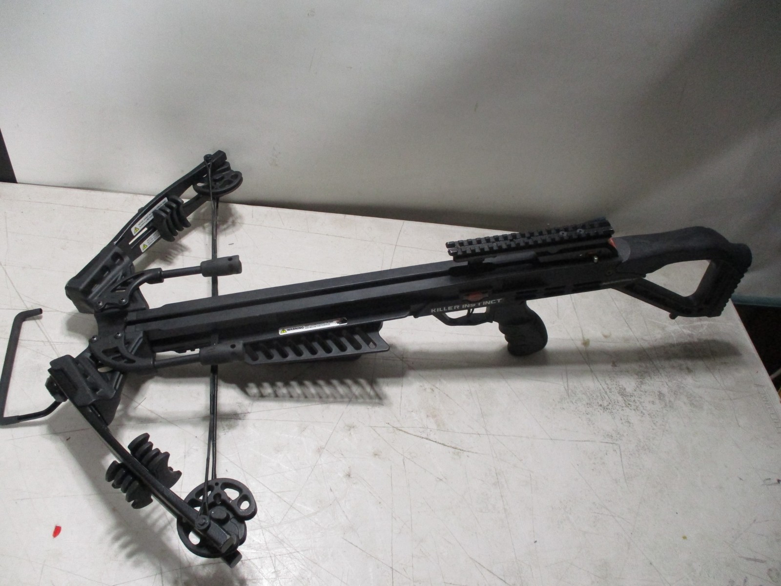 m173) Killer Instinct Fiery 400 Crossbow Hunting Accessory NO SCOPE