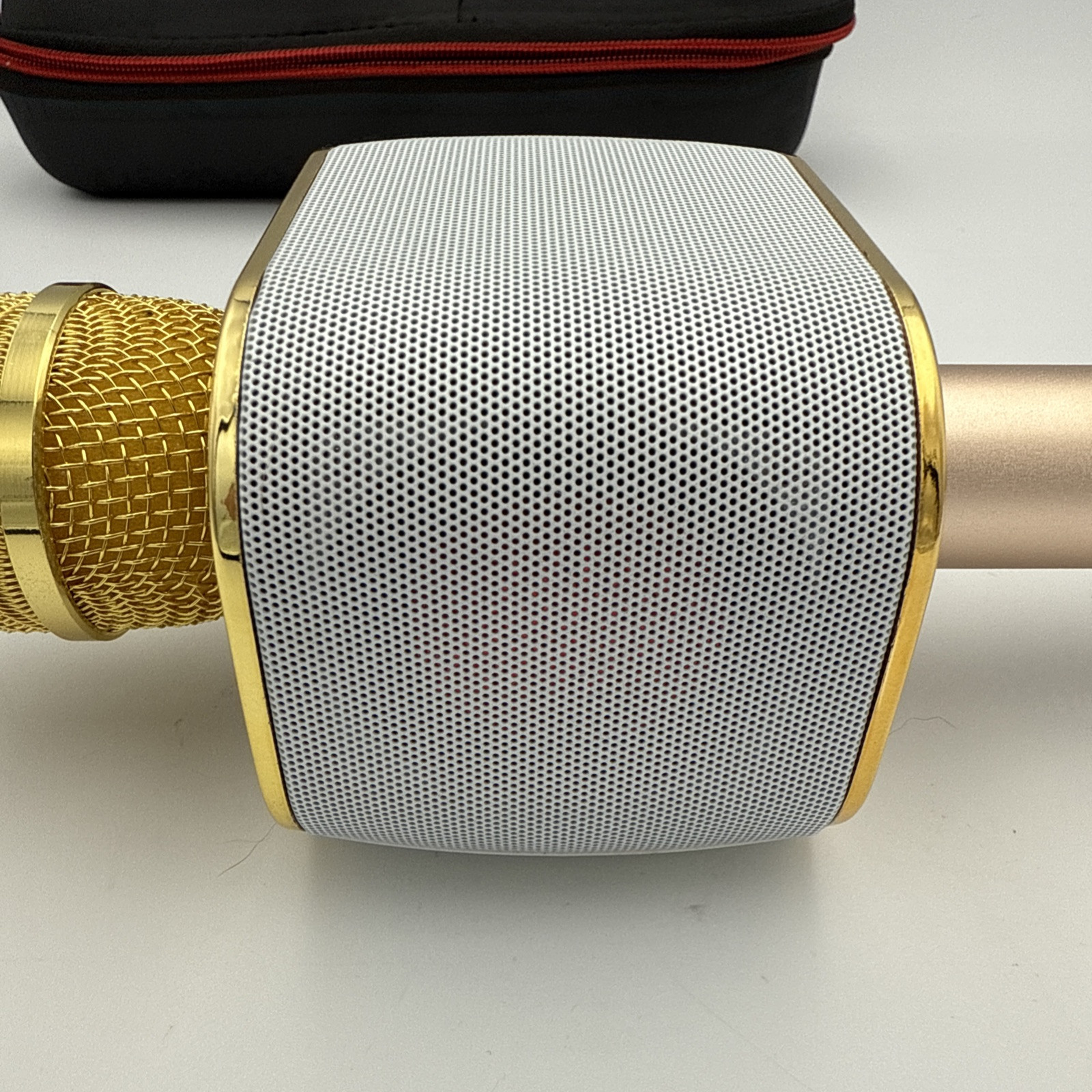 Funky Rico Karaoke Microphone Handheld Wireless Bluetooth w/Speaker Gold WORKING