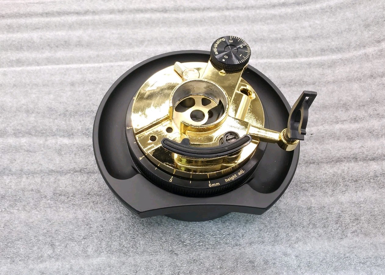 Technics sl1200 Ltd, Tonearm Base