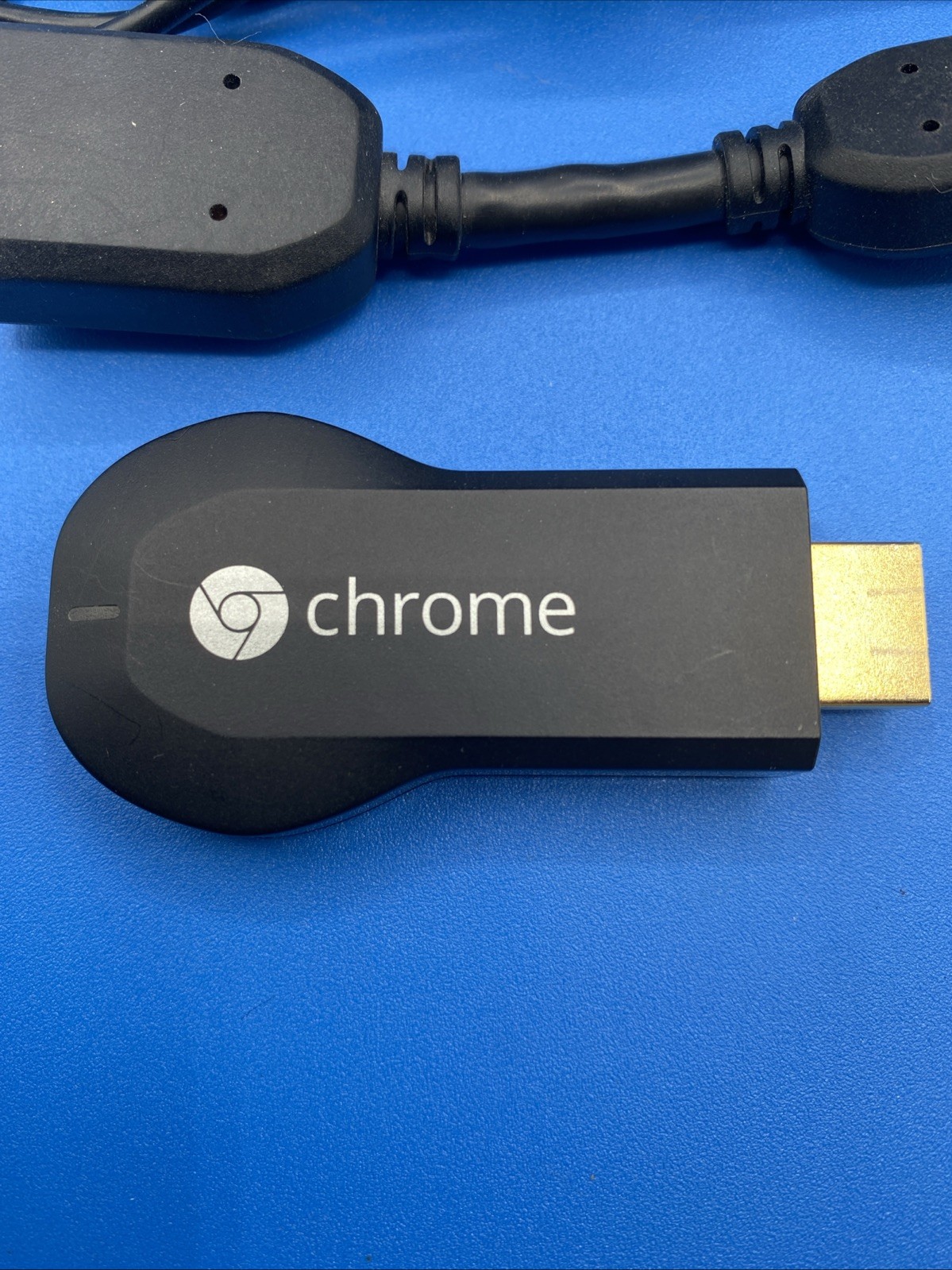 Google Chromecast (1st Generation) Streaming Media Player - H2G2-42 (Black)