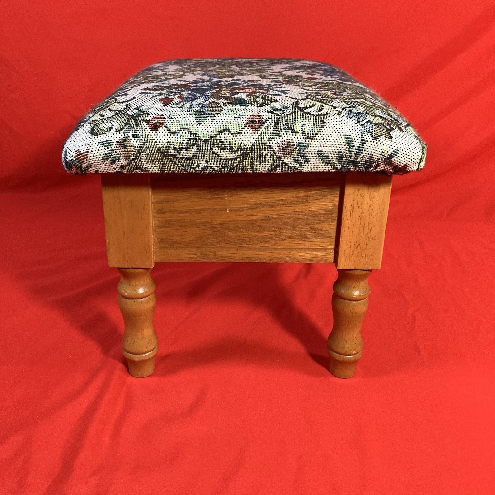 Decorative French Country Footstool / Floral Tapestry / Oak / Removable Legs