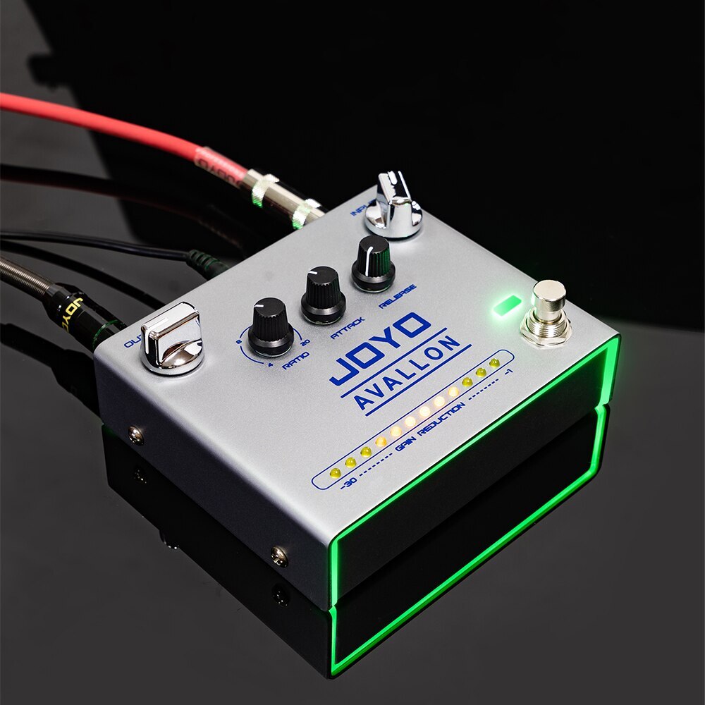 R-19 Compressor Guitar Effect Pedal with Gain Decay Indicator