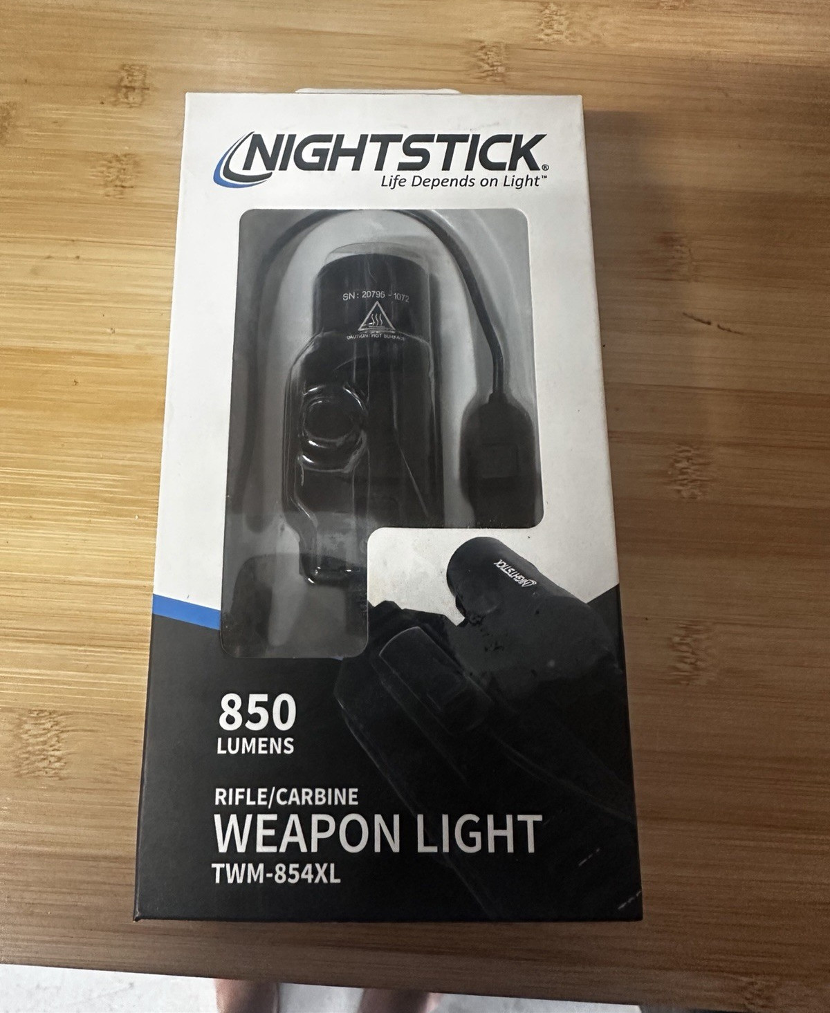 Nightstick TWM-854XL 850 Lumens Rifle Weapon Light Picatinny Rail Mount