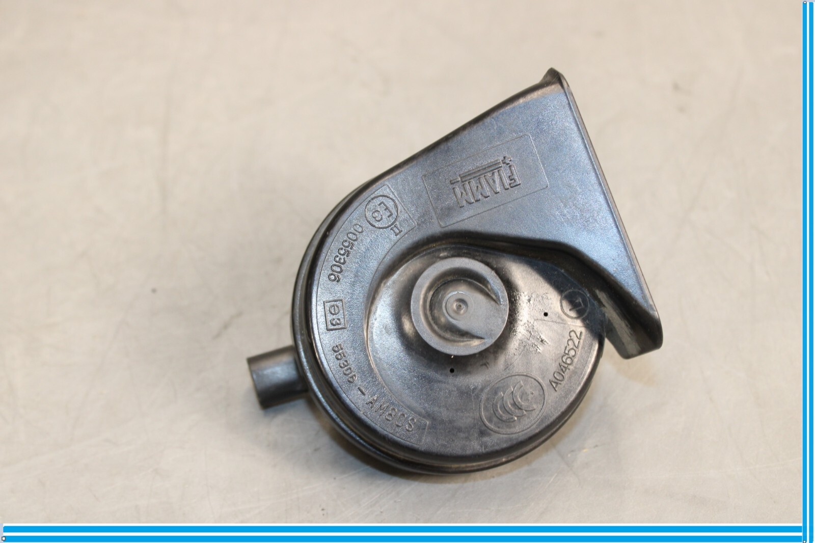 07-13 BMW 335i 328i Low Tone Pitch Signal Alarm Horn Oem