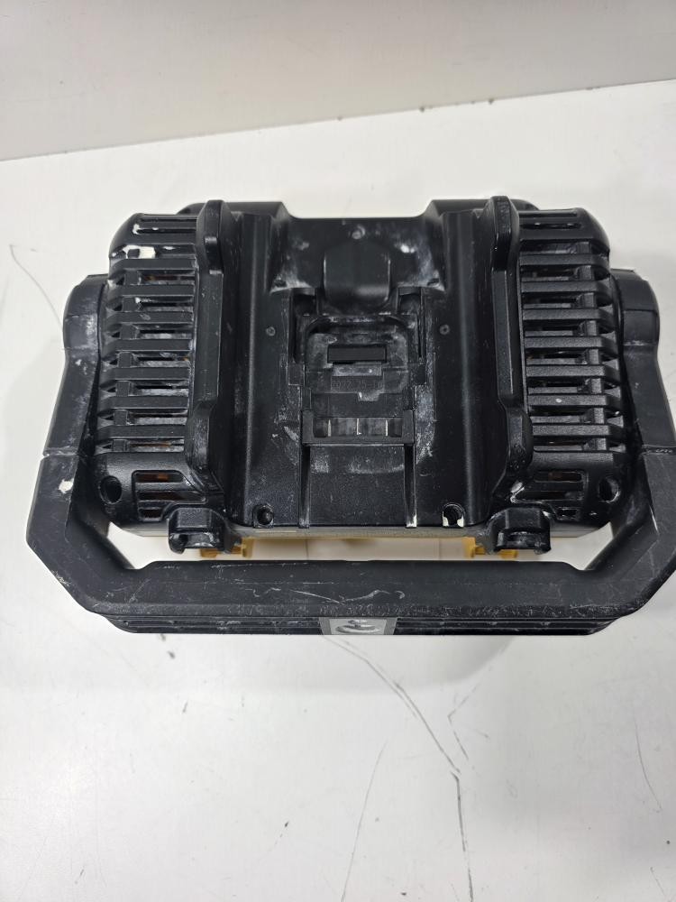 DEWALT DCL077 (P13021937)