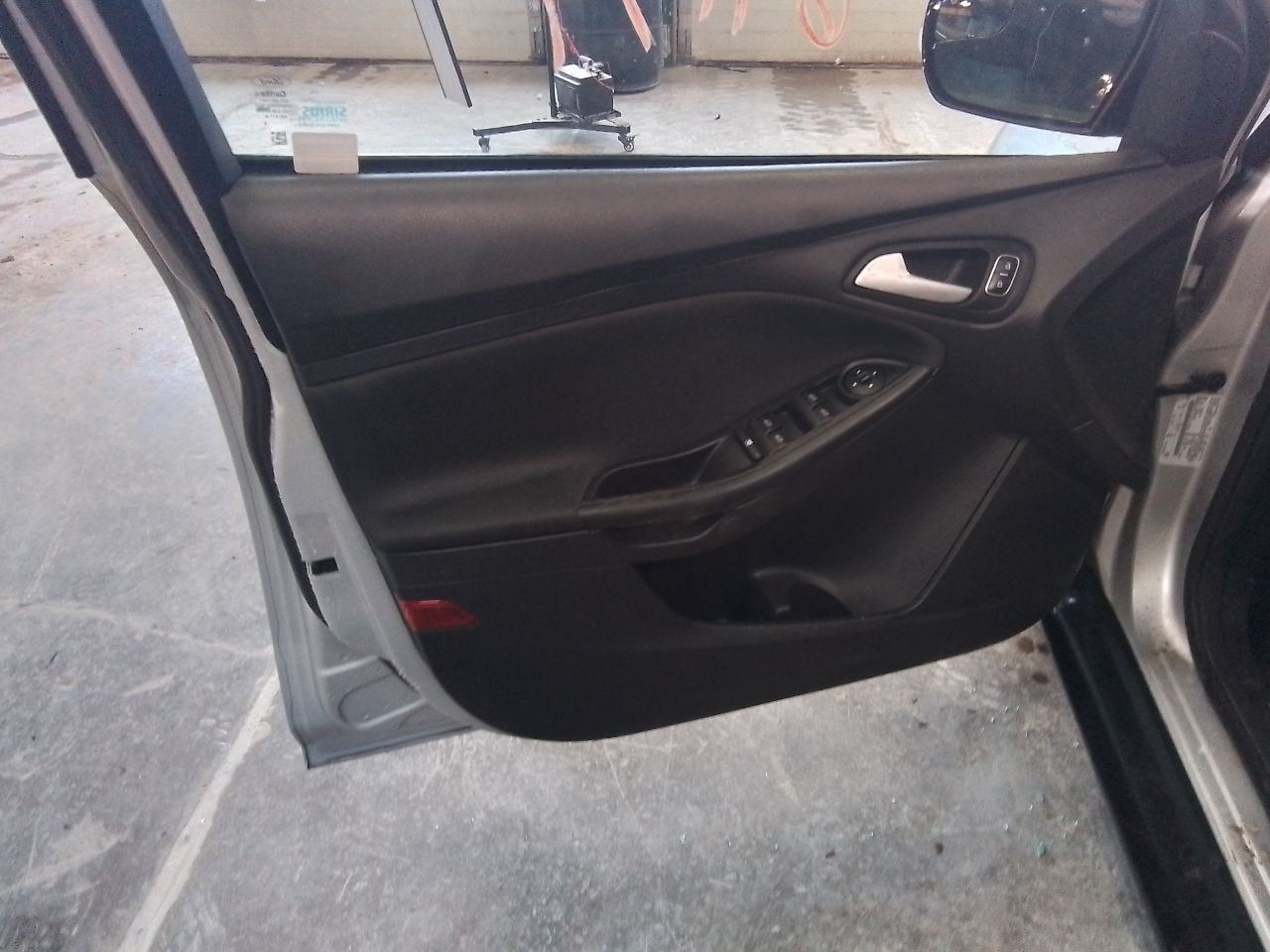 2015-2018 Ford Focus Front 4.2" Display Screen