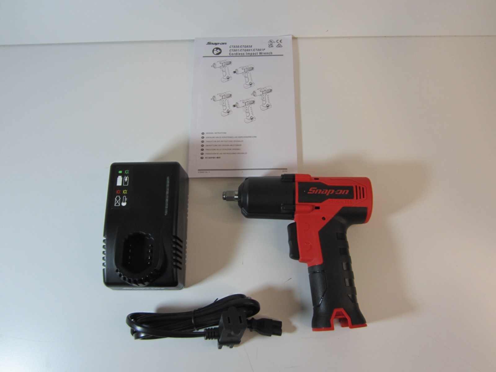 Snap On Tools CT861K2 Red 3/8" Dr. 14.4v Cordless Impact Wrench No Batteries