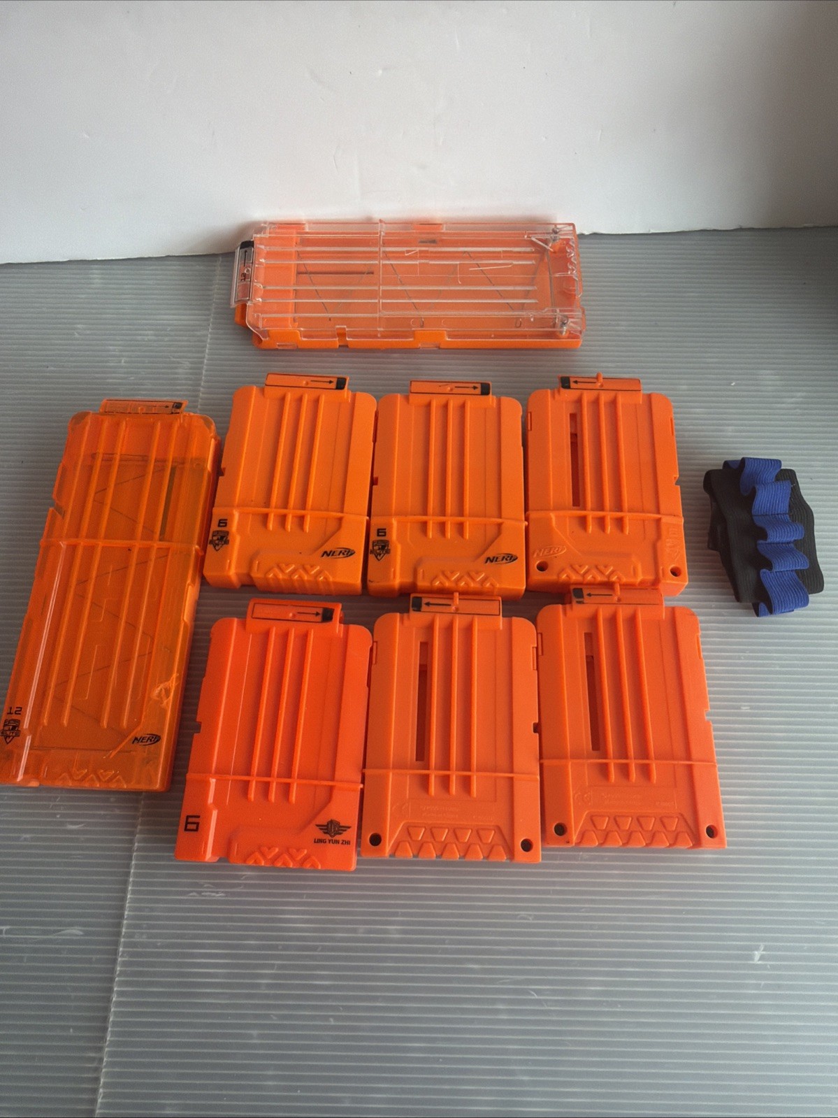 Lot of 8 Nerf Round Dart Mixed Lot Clips (6) 6 And (2) 12 Round Clips See Pics