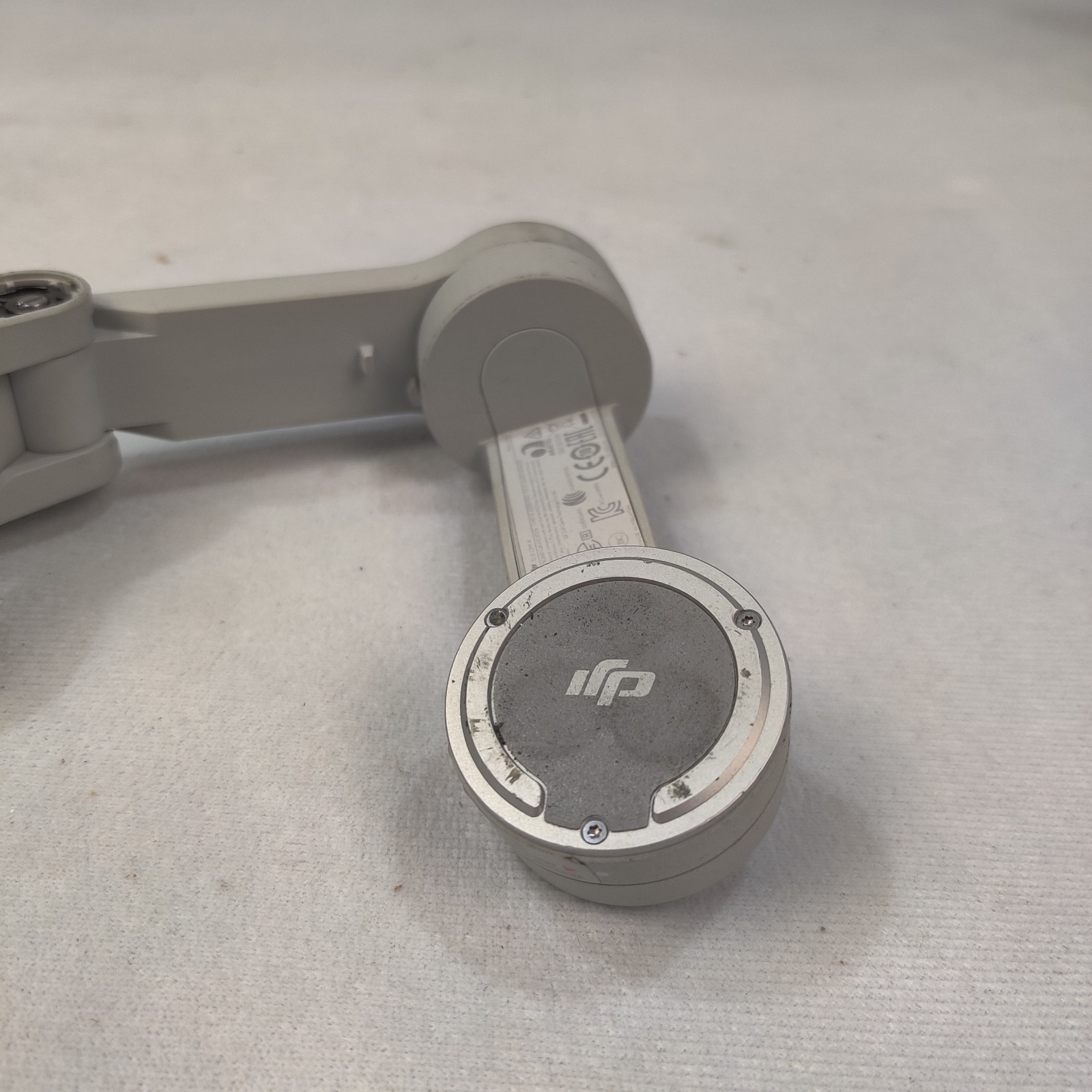 DJI OM 4 Gray Foldable Stabilizer FAIR CONDITION NO STAND/CLAMP/ATTACHMENT