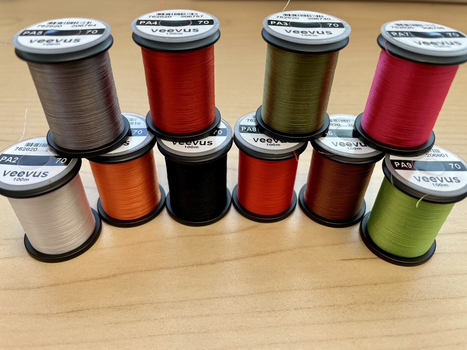 VEEVUS 70 DENIER POWER THREAD. U PICK COLOR. FLY TYING. bass, musky, salt flies