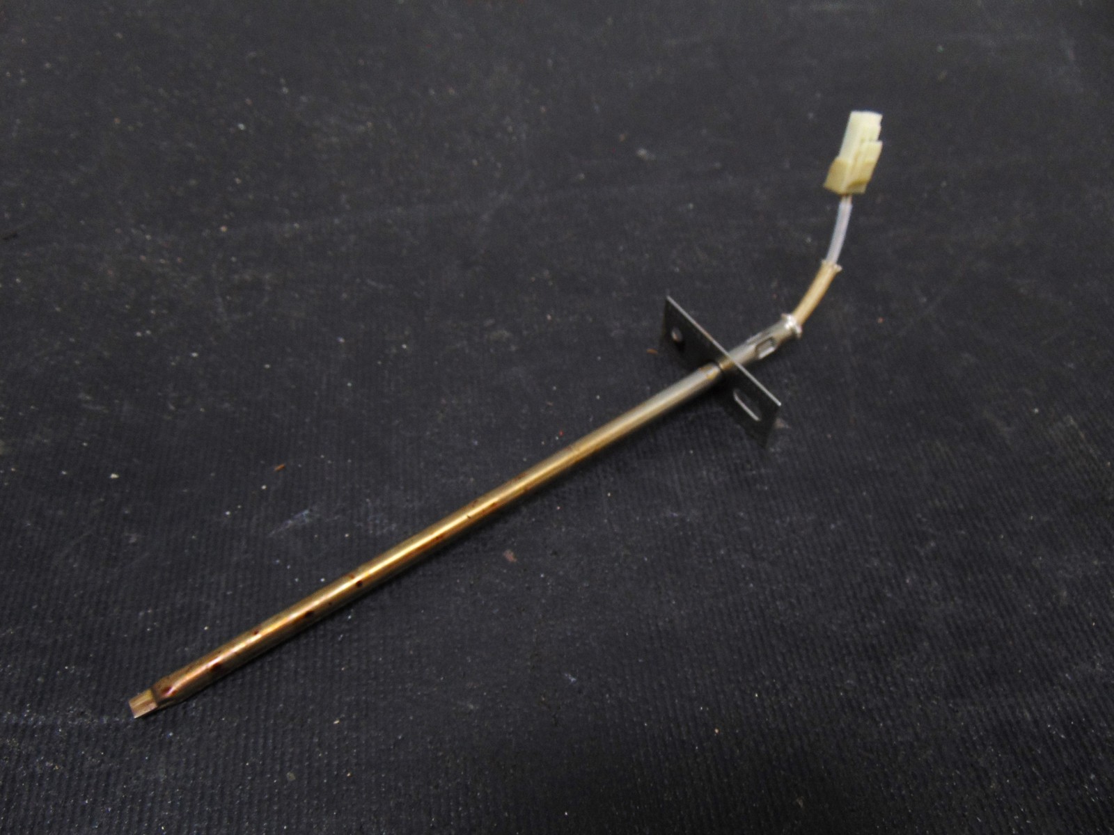 Maytag Range MER8700DS1 Temperature Sensor W10586204