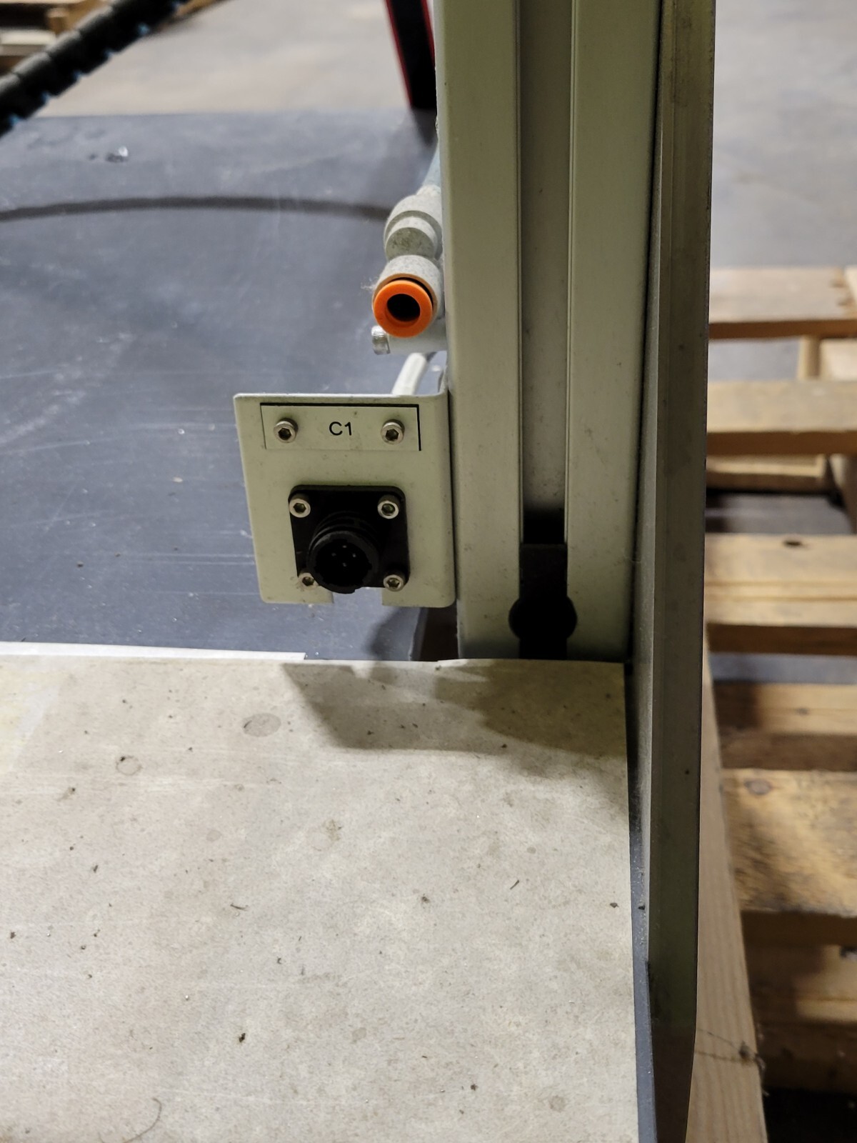 Precision Valve & Automation (PVA) DPCC-SS Material Supply Station