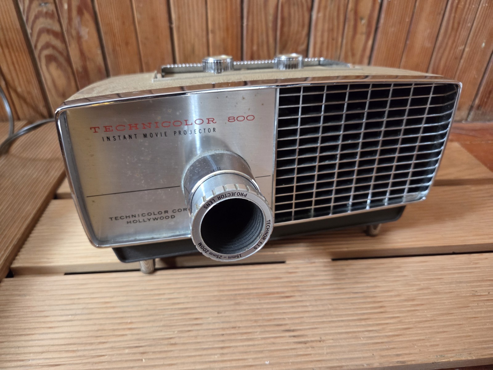 Technicolor Magi-Cartridge Projector Model 800 + 10 Cartridges Working in Box