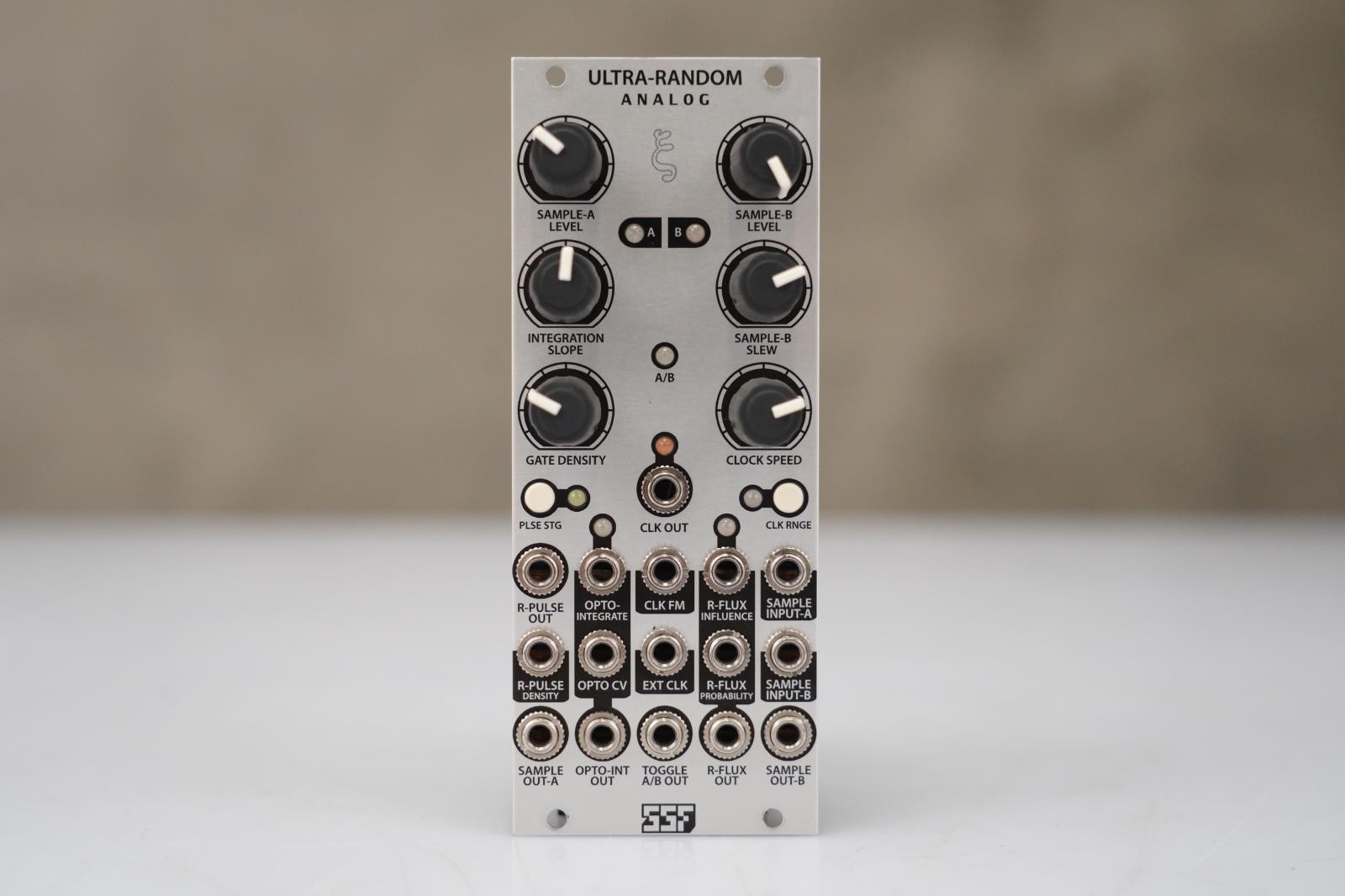 SSF Ultra-Random Analog Eurorack Module #58495