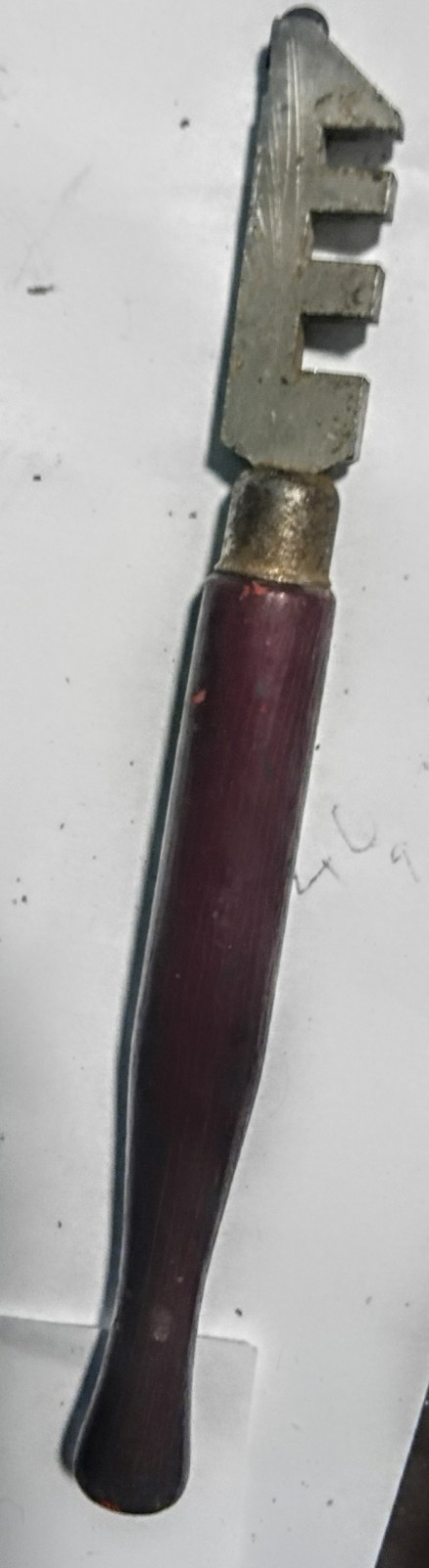 Vintage Red Devil Glass Cutter Wood Handle