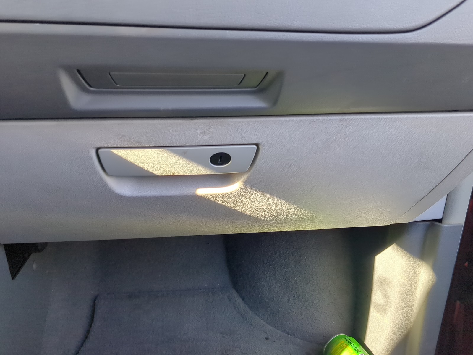 2008 Dodge Grand Caravan Passenger Glove Box Door Storage Compartment NWFG1