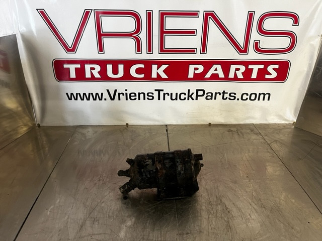 KENWORTH POWER STEERING RESRVOIR