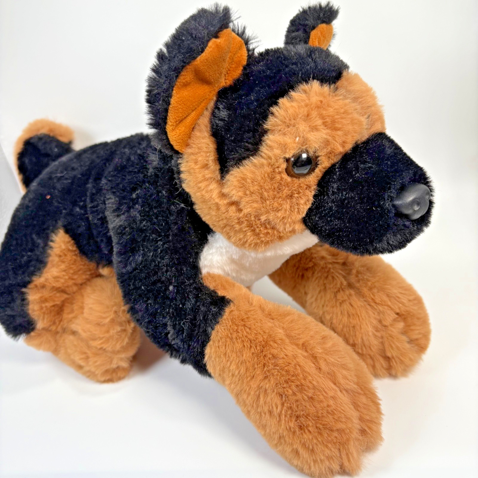 FAO Schwarz Realistic German Shepard Plush 13” Stuffed Animal Stuffy Soft Dog