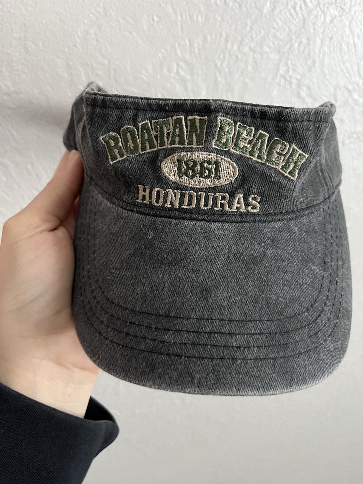 Roatan Beach Honduras Adjustable Gray Golf Visor Embroidered Canvas Hat