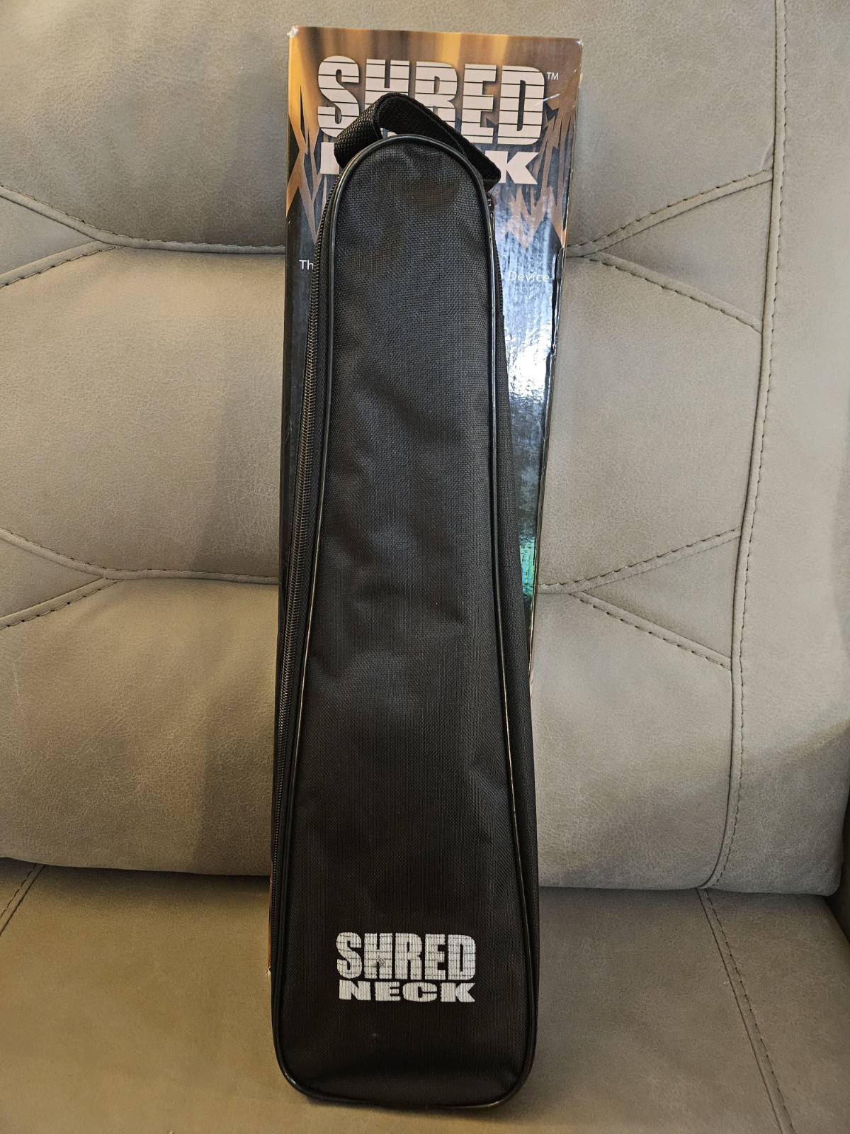 Shredneck Bassneck Black