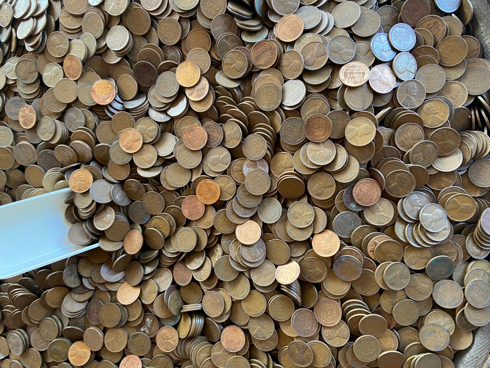 1909-1939 KENTUCKY WHISKEY BARREL HOARD - 1 POUND BAG OF WHEATS WITH STEEL CENTS
