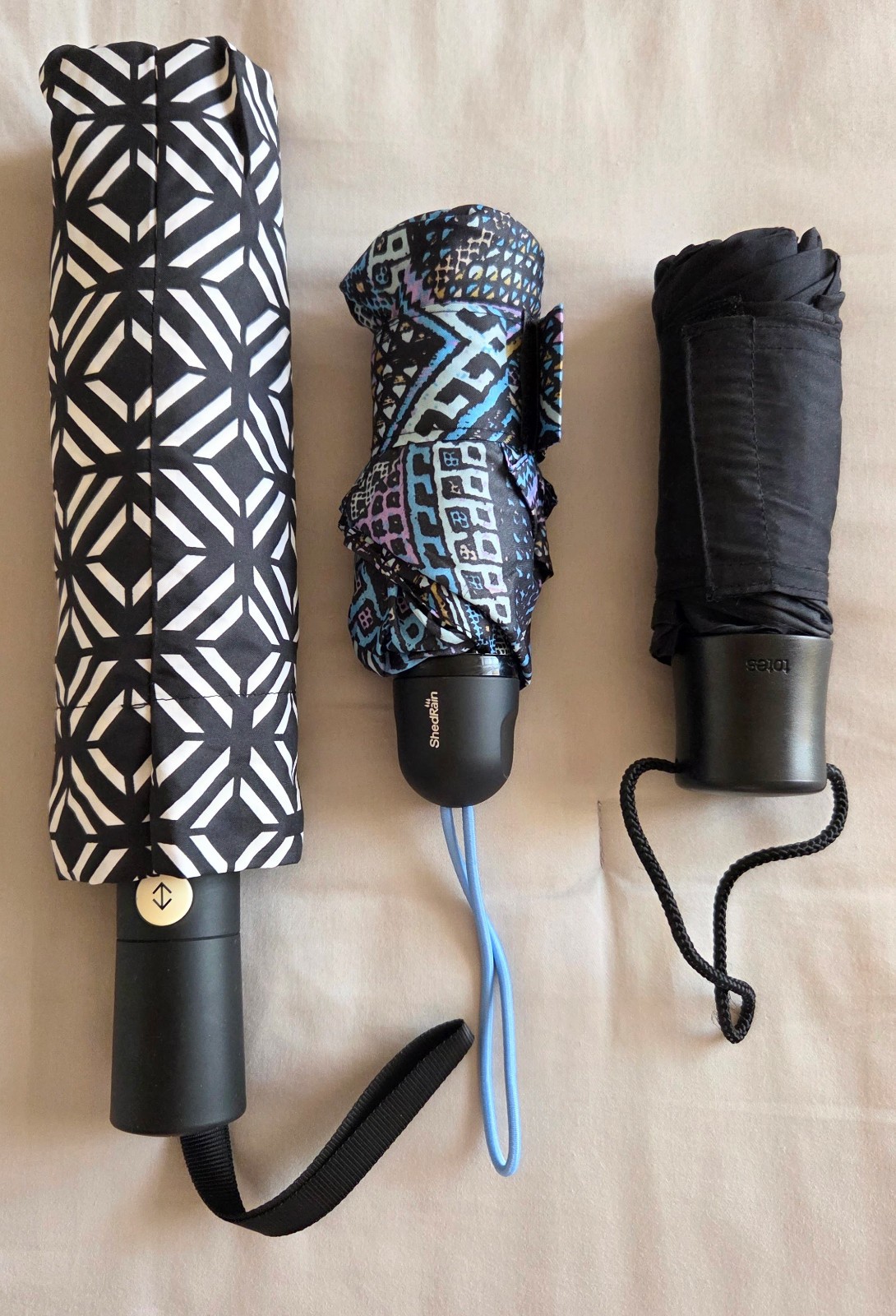 3pc LOT ShedRain Umbrellas & Totes Travel Mini Compact Umbrella, Set