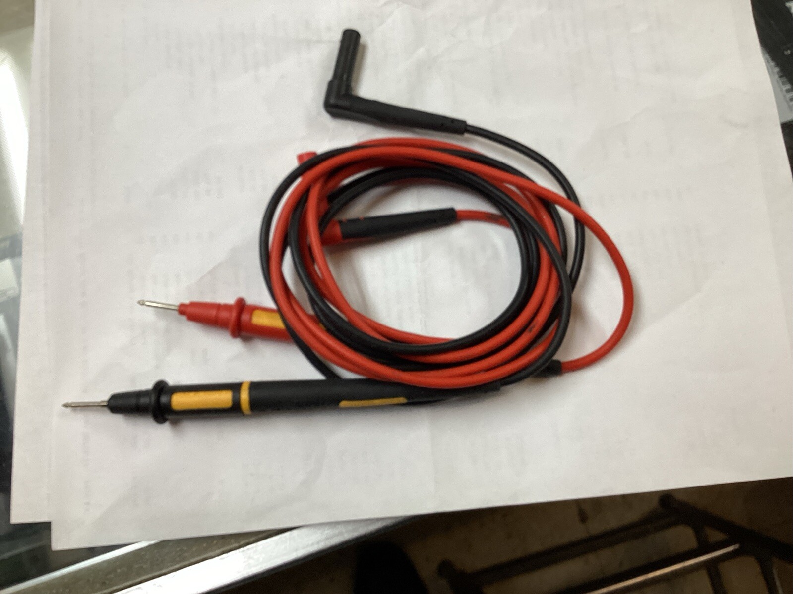 Fluke 724 Temperature Calibrator