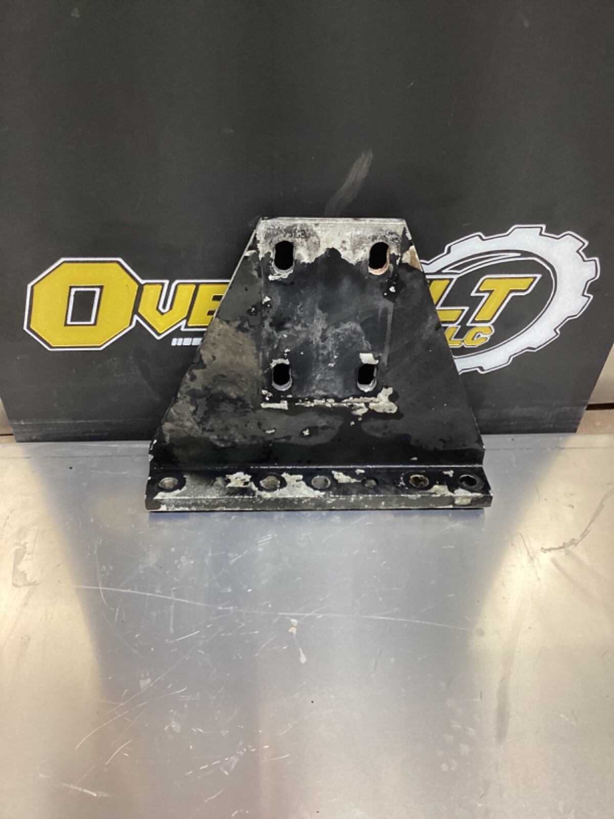 PACCAR/ KENWORTH / PETERBILT CROSSMEMBER GUSSET,  BRACKET  A47-6001