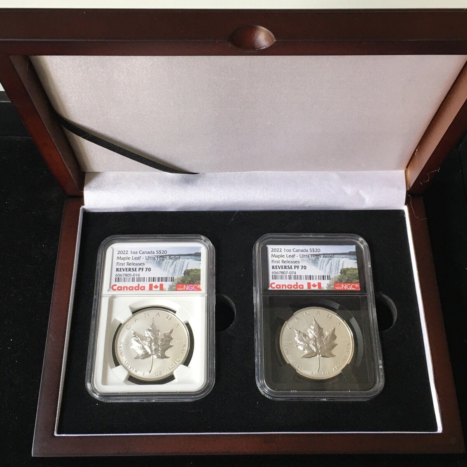 2022 Canada NGC REVERSE PF 70 Silver Maple Leaf Ultra High Relief Black Core 1st