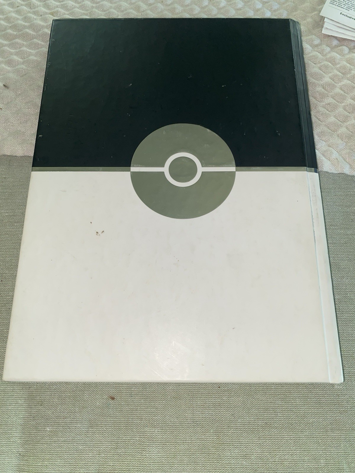 Pokémon Black Version Hardcover Strategy Guide Poké Ball Cover
