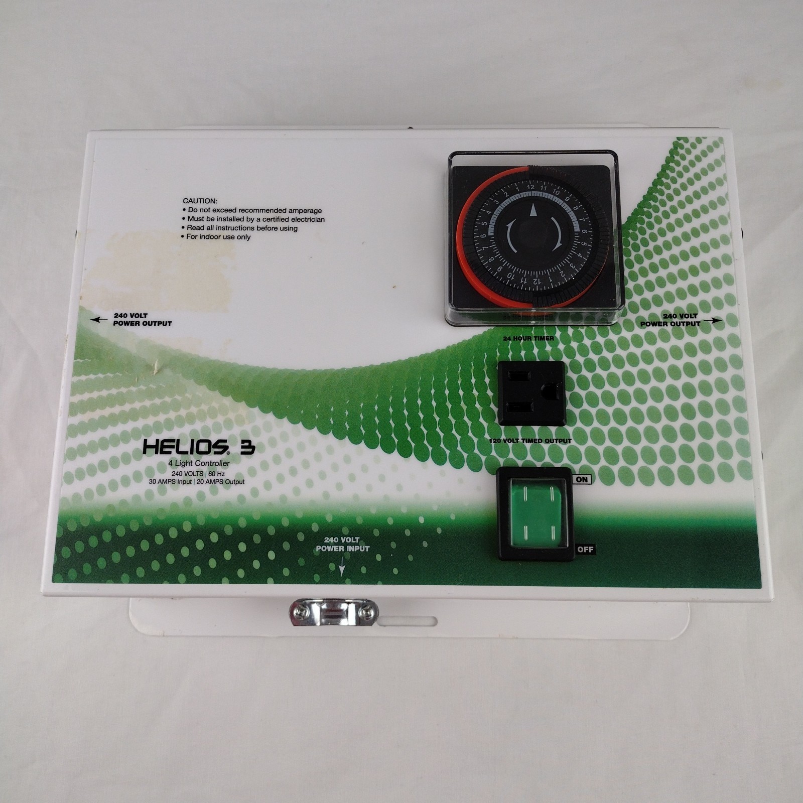Titan Controls 702670 Helios 3 Controller 4 Light 240 Volt With Timer