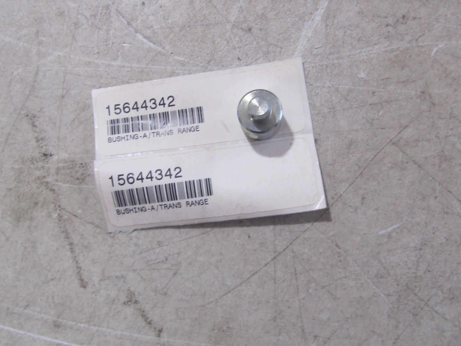 NEW GENUINE OEM WORKHORSE 15644342 BUSHING AUTOMATIC TRANSMISSION RANGE SELECTOR