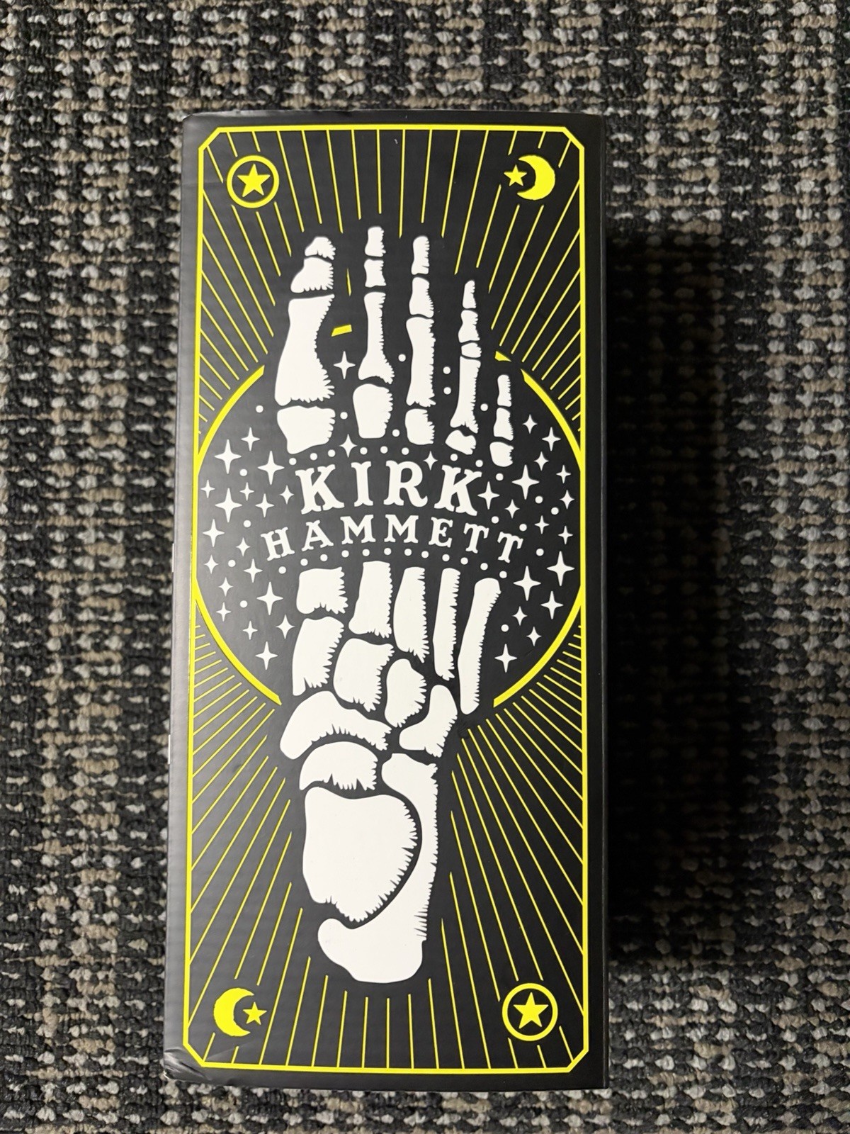 Dunlop Kirk Hammett Cry Baby Wah Pedal Yellow Sparkle Edition